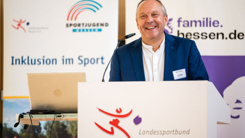 Impulsvortrag: Vielfalt verstehen: Begriffe und Diskurse im Sport in Hessen, Frank Eser, Referatsleiter Vielfalt im Sport, SJH